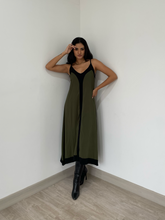 Cargar imagen en el visor de la galería, VESTIDO ÁGATA
